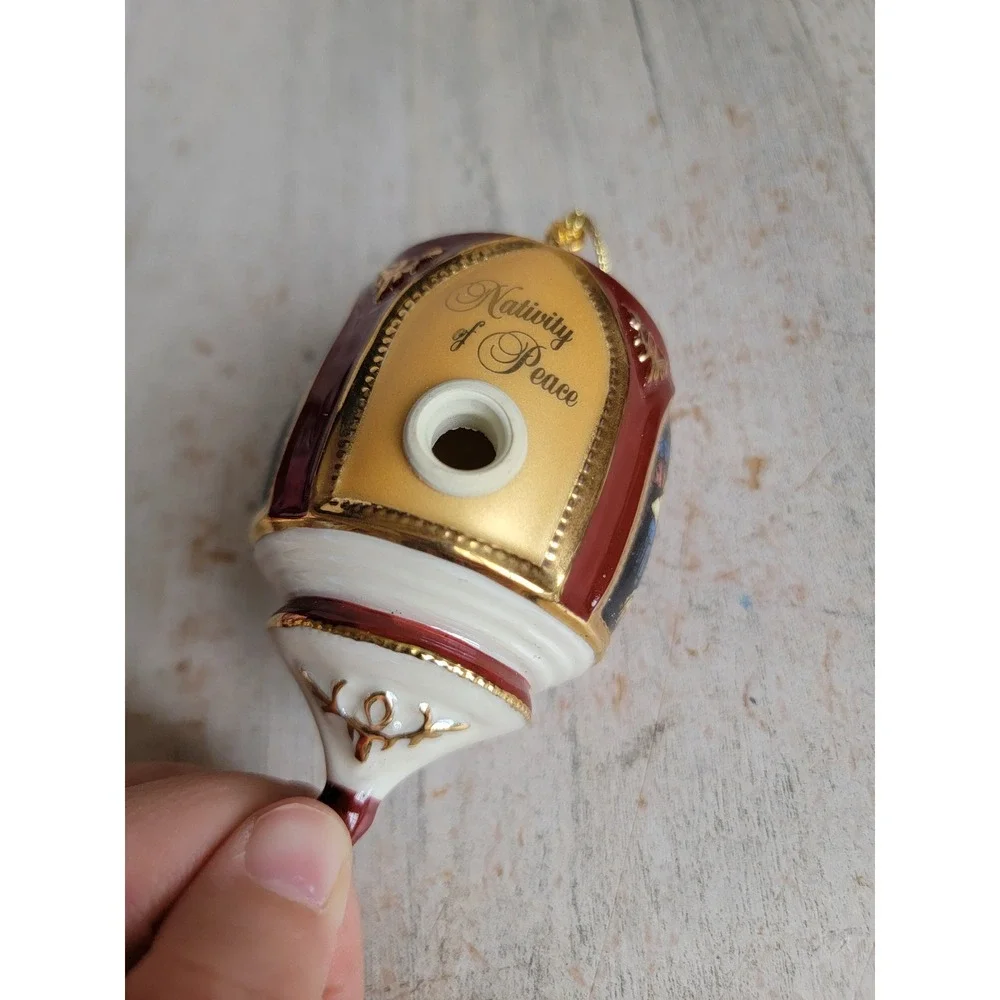 Vintage Bradford nativity scene porcelain ornament Xmas religious